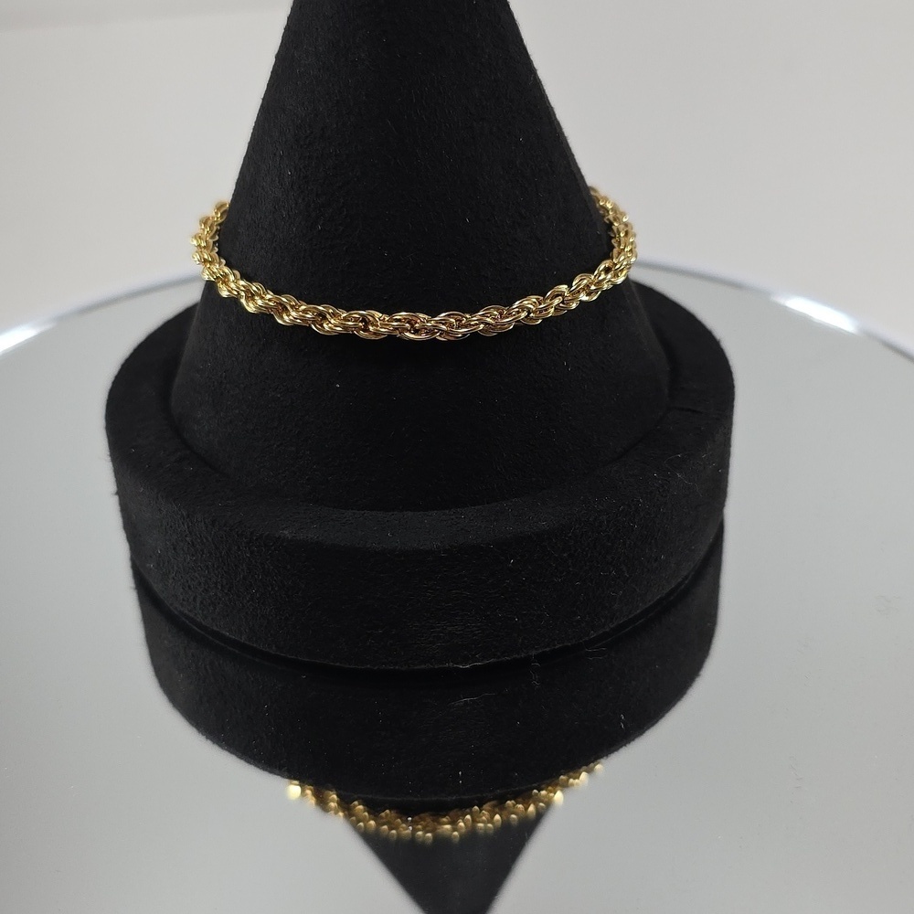 Elegant Gold Rope Chain Bracelet